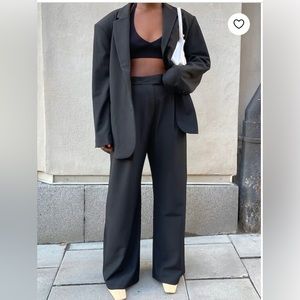 Djerf Ave - Favorite Pants in black